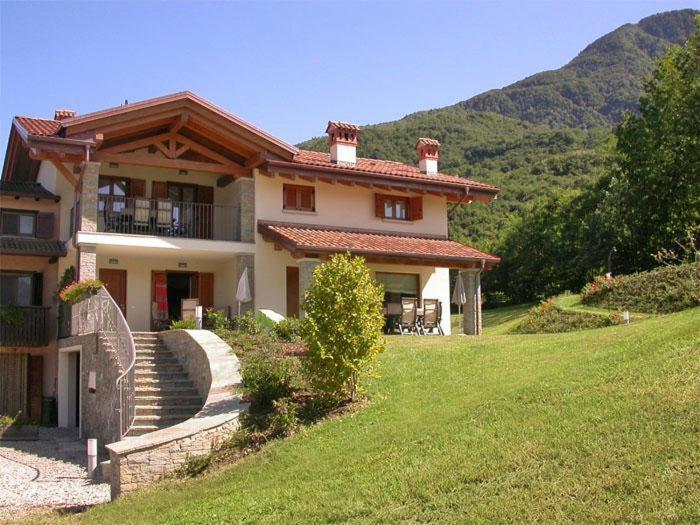 Borgo Chiaro Apartamento Colico Exterior foto